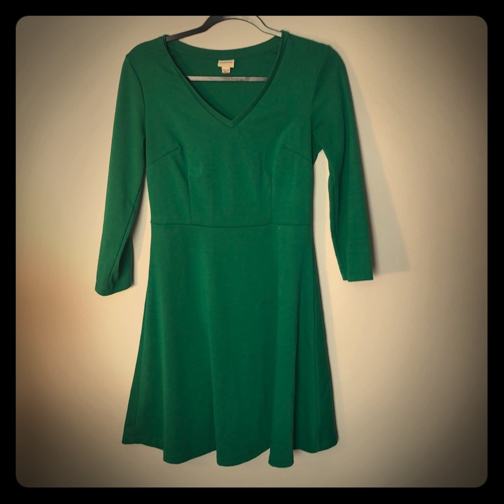 Merona green dress, fit and flare.